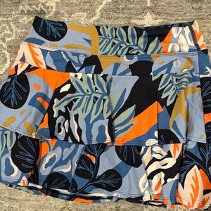 Dona Jo Brand sz 2 (large) Colorful Patterned 2-tiered ruffle athletic skirt